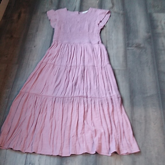 AKBU Adorable dress!!! - Picture 4 of 7